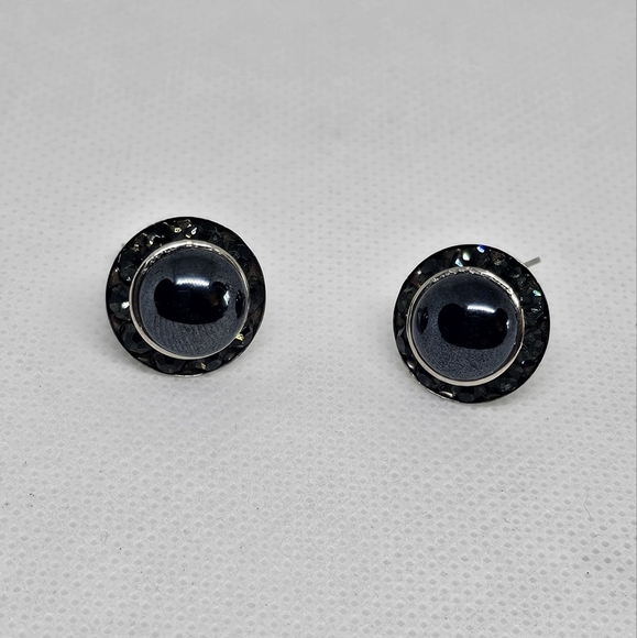 Vintage Black Cabochon And Rhinestone Set Retro Design Clip On Earrings. - Picture 2 of 4